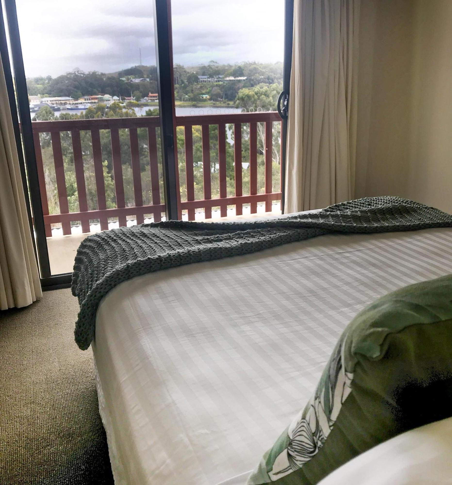 Motel Gordon Gateway Strahan Esterno foto